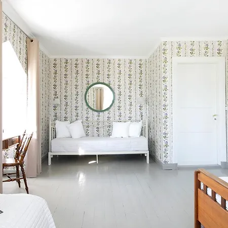 Tammiston Bed & Breakfast Nådendal