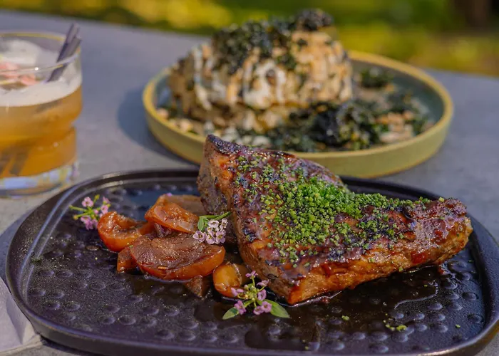 Tammiston נאנטלי