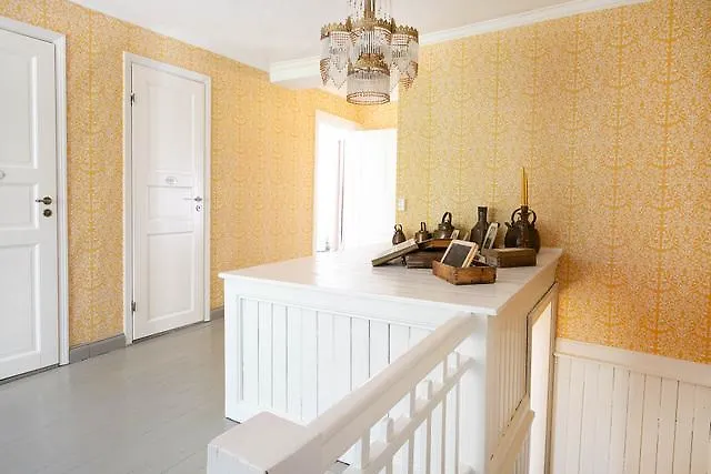 Tammiston * נאנטלי